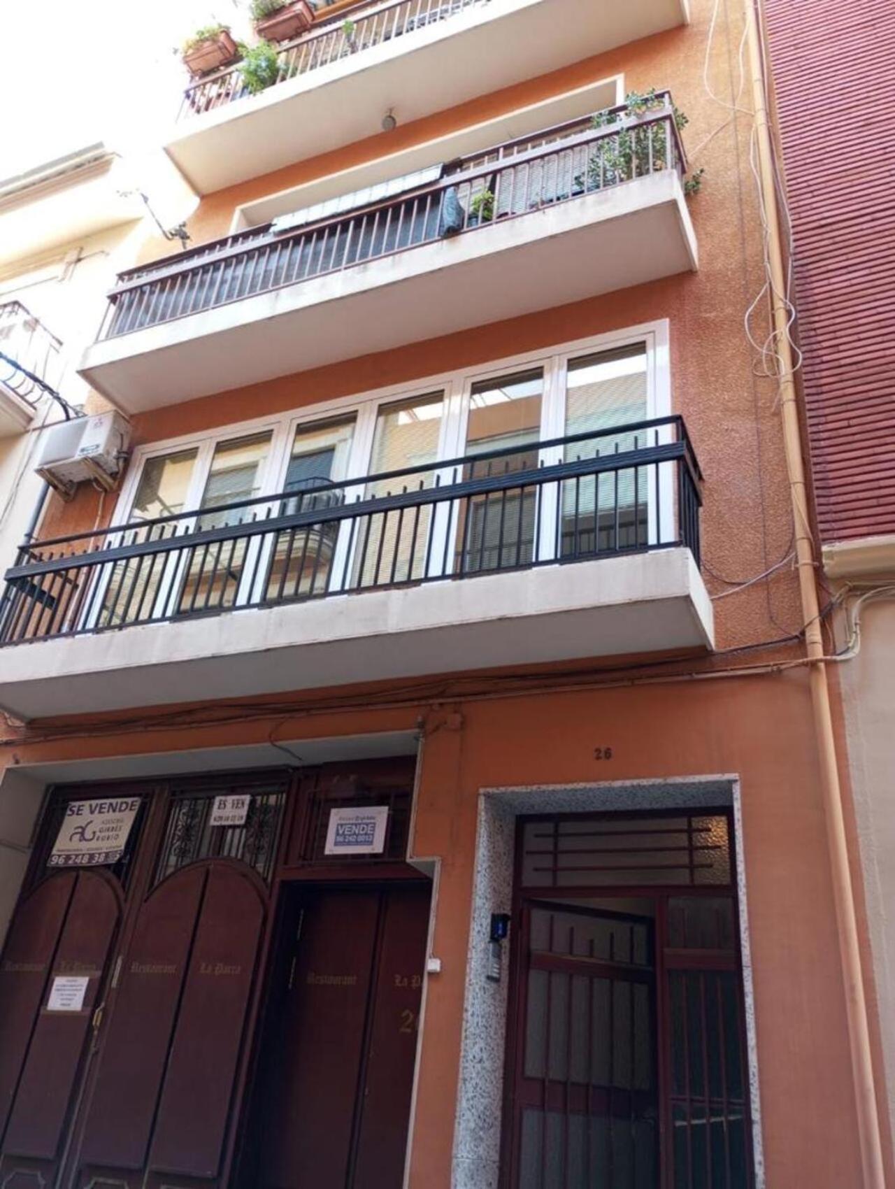 Parra Home Y Garaje, Algemesi Home Exterior photo